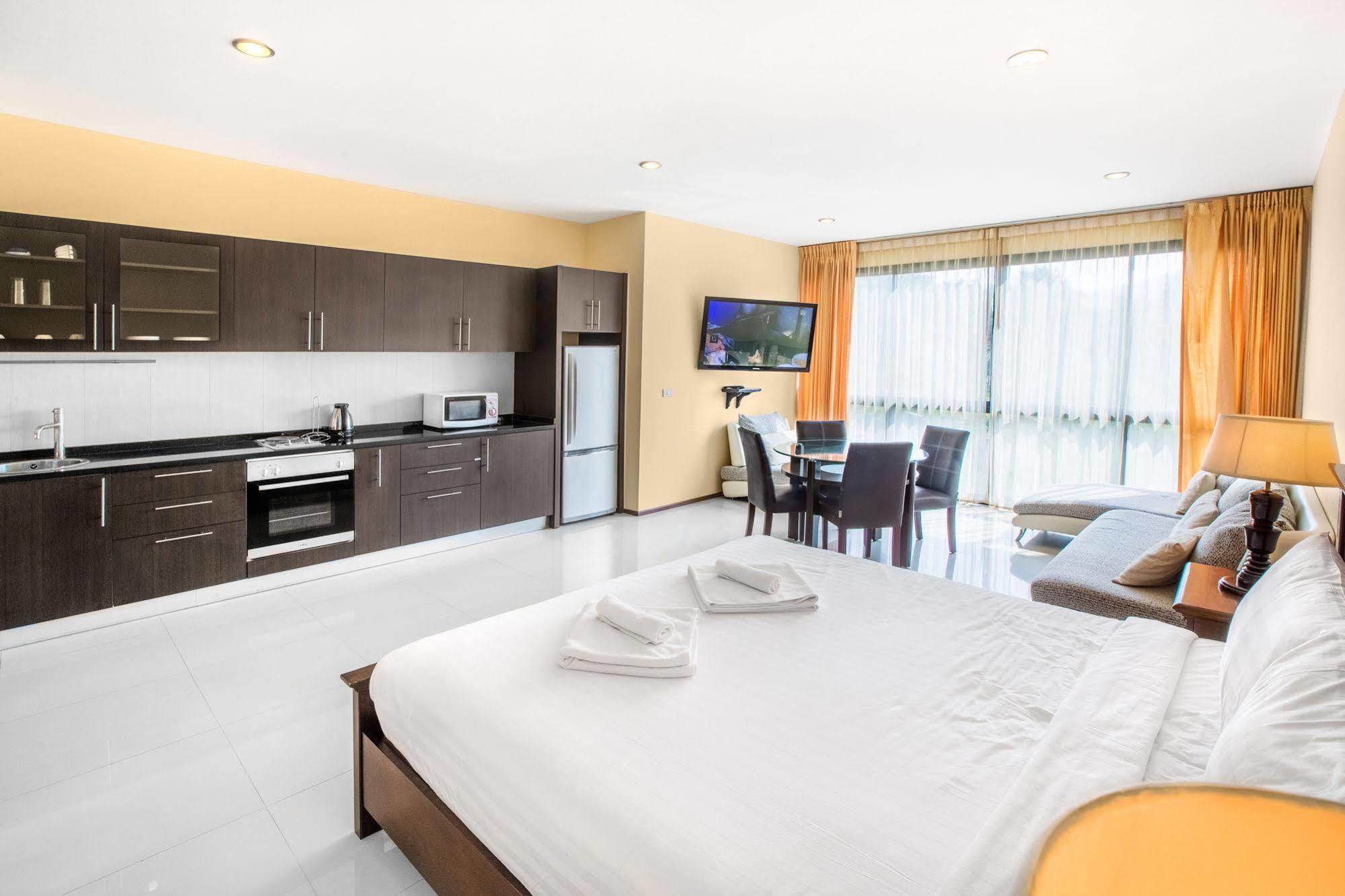 Avanta Condominium Mae Nam Exteriör bild