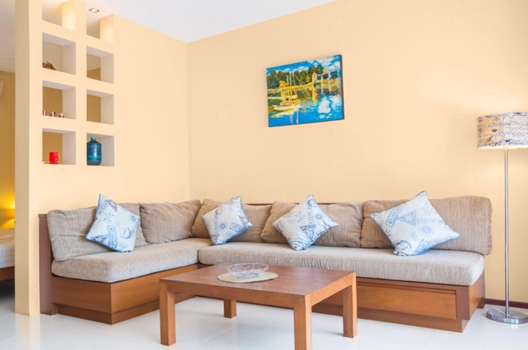 Avanta Condominium Mae Nam Exteriör bild