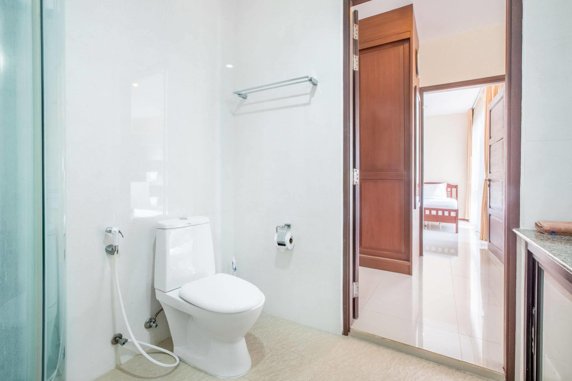Avanta Condominium Mae Nam Exteriör bild