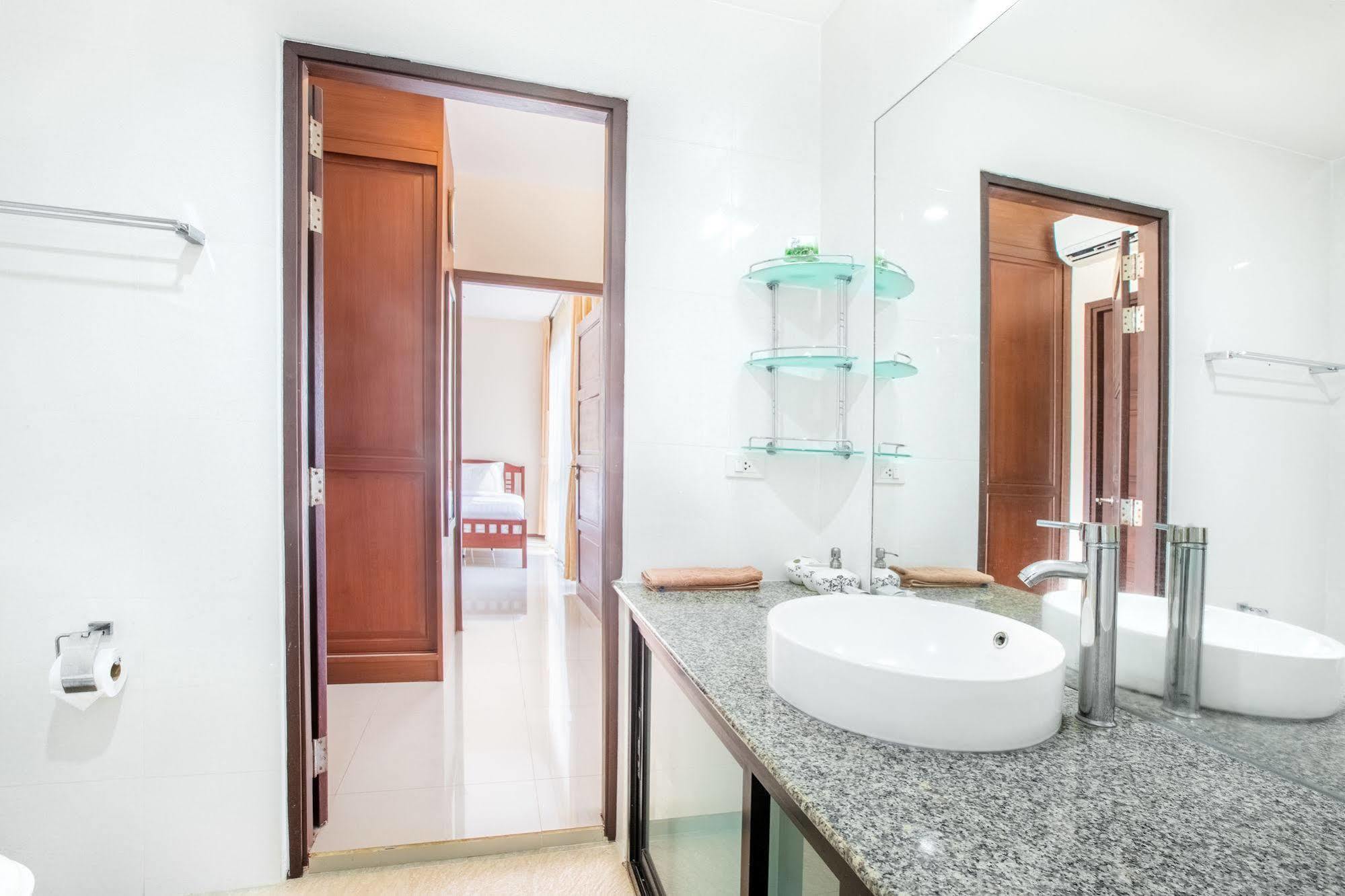 Avanta Condominium Mae Nam Exteriör bild