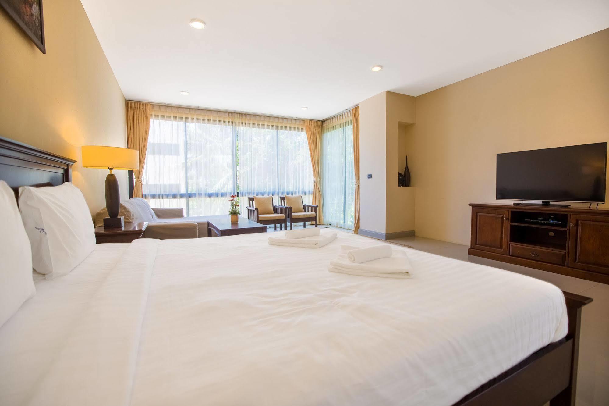 Avanta Condominium Mae Nam Exteriör bild